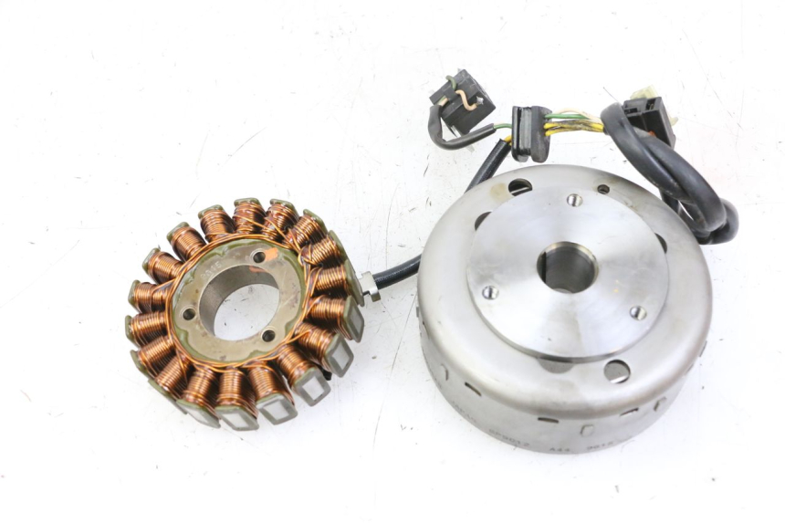 photo de ROTOR STATOR SUZUKI BURGMAN 125 (2007 - 2014)