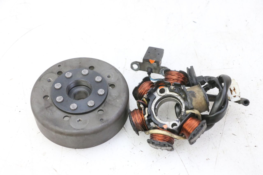 photo de ROTOR STATOR PEUGEOT KISBEE 2T 50 (2010 - 2017)