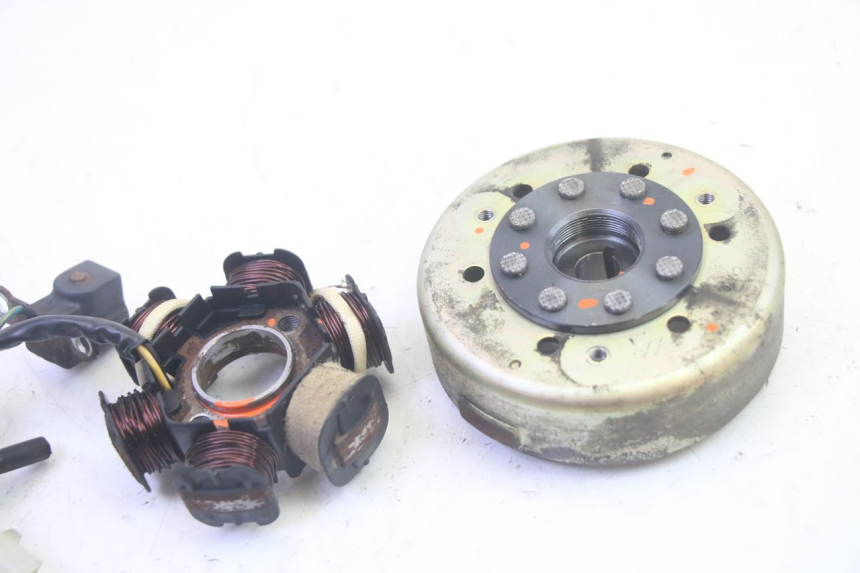 photo de ROTOR STATOR PEUGEOT LUDIX 50 (2008 - 2017) - Détail de la pièce