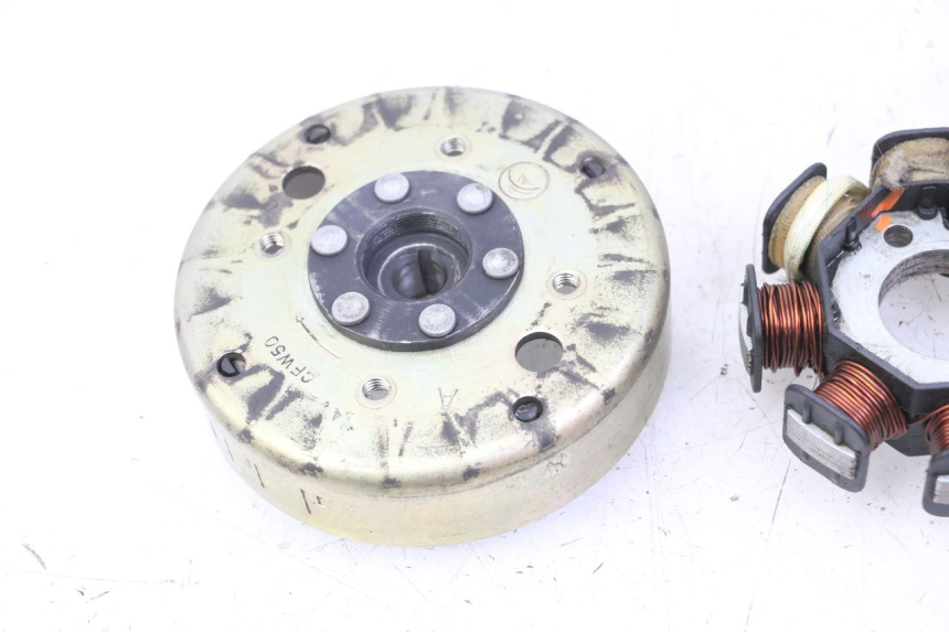 photo de ROTOR STATOR PEUGEOT KISBEE 4T 50 (2010 - 2017)