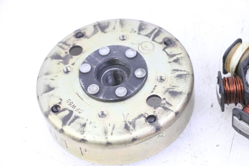 photo de ROTOR STATOR PEUGEOT KISBEE 4T 50 (2010 - 2017)