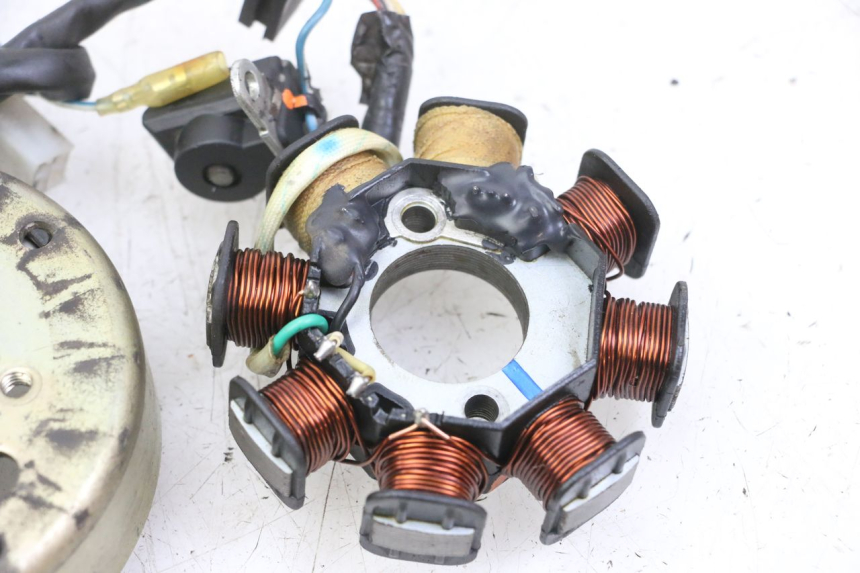 photo de ROTOR STATOR PEUGEOT KISBEE 4T 50 (2010 - 2017)