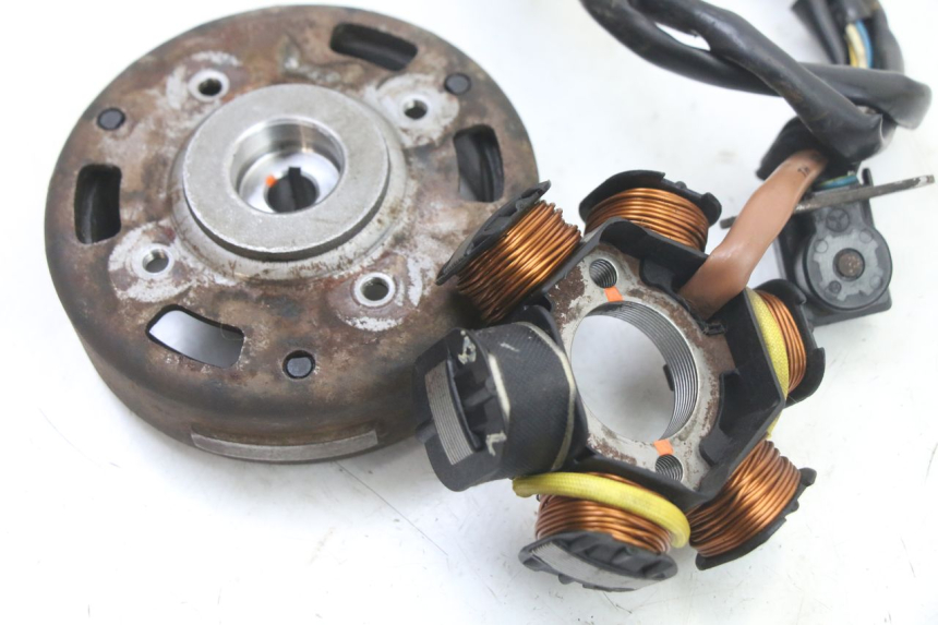 photo de ROTOR STATOR PEUGEOT TKR TREKKER FURIOUS 50 (2005 - 2014)