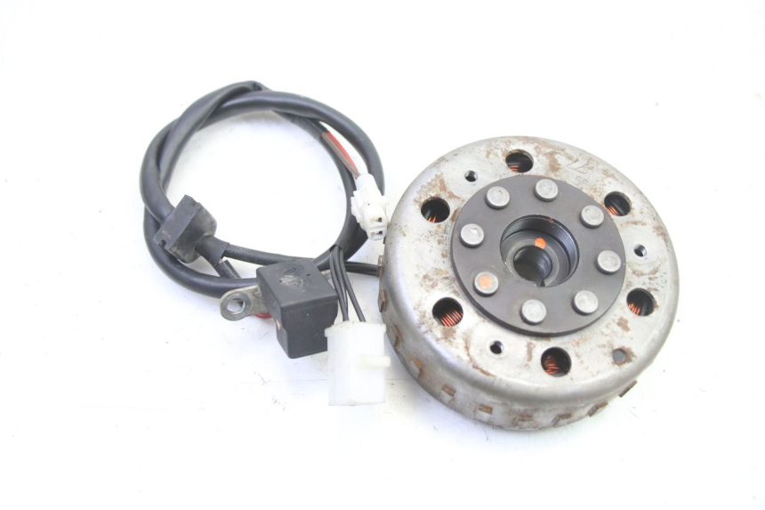 photo de ROTOR STATOR PEUGEOT STREETZONE I NAKED 2T 50 (2018 - 2020)