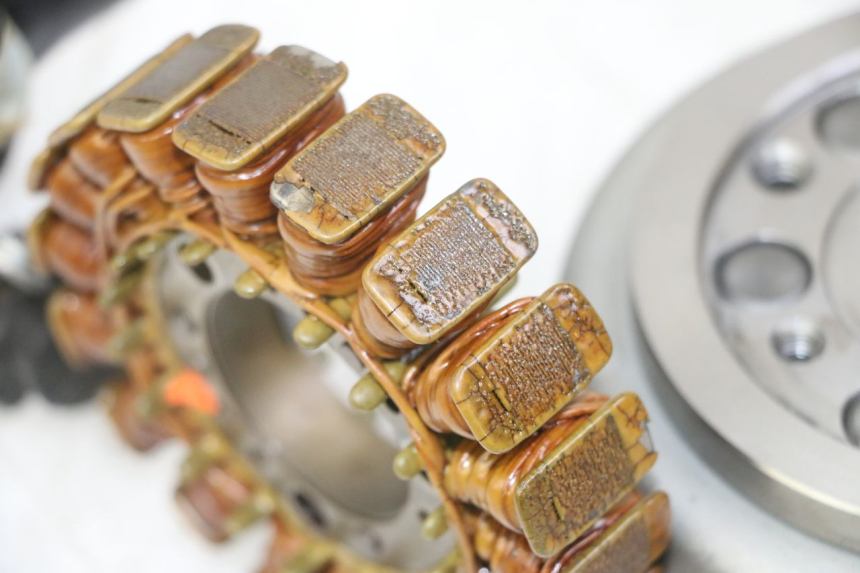 photo de ROTOR STATOR YAMAHA XMAX X-MAX 125 (2006 - 2009)