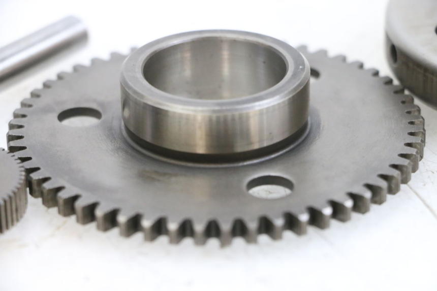 photo de ROUE LIBRE DEMARREUR SYM ORBIT III 3 4T 50 (2021 - 2025) - Autre angle de vue