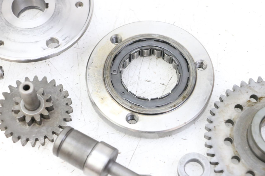 photo de ROUE LIBRE DEMARREUR YAMAHA FZS FAZER 600 (2001 - 2003)