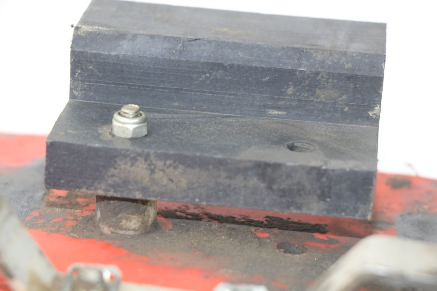 photo de SABOT MOTEUR HONDA CRF CR-F 450 (2005 - 2008) - Autre angle de vue