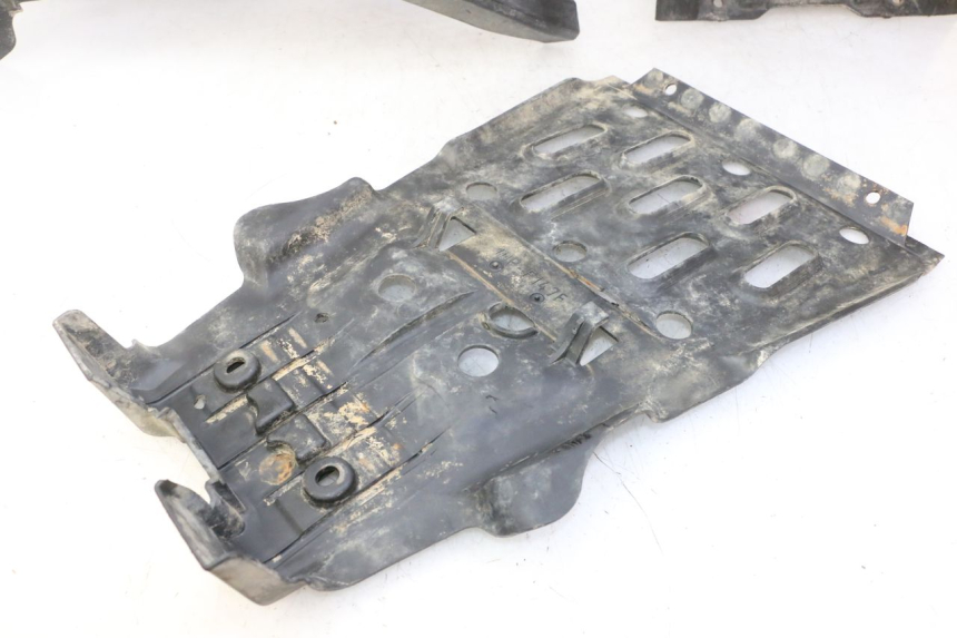 photo de SABOT MOTEUR YAMAHA YFM GRIZZLY 550 (2008 - 2015)