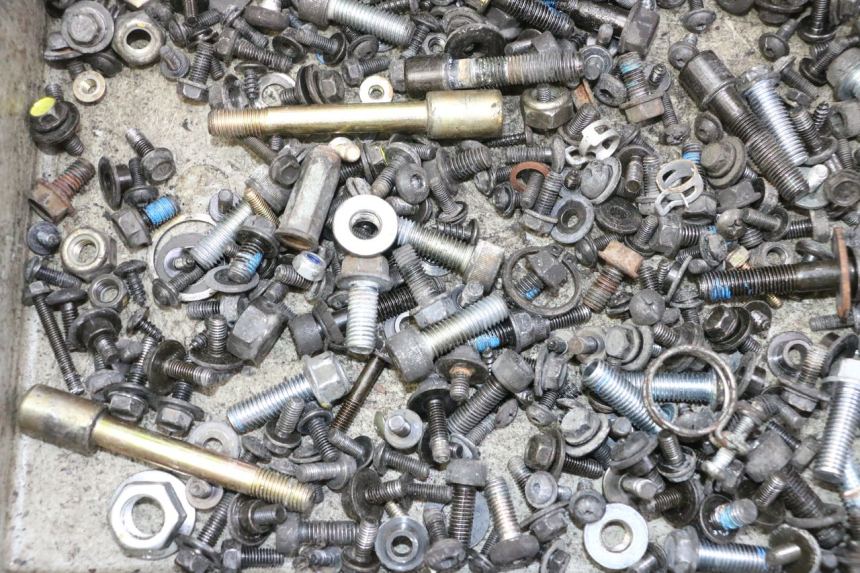 photo de SAC VISSERIE VIS QUADRO 4 4D 350 (2015 - 2018)