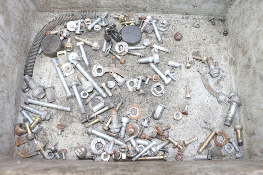 photo de SAC VISSERIE VIS HYOSUNG GV AQUILA 125 (2000 - 2004)