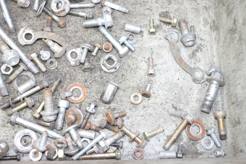 photo de SAC VISSERIE VIS HYOSUNG GV AQUILA 125 (2000 - 2004)