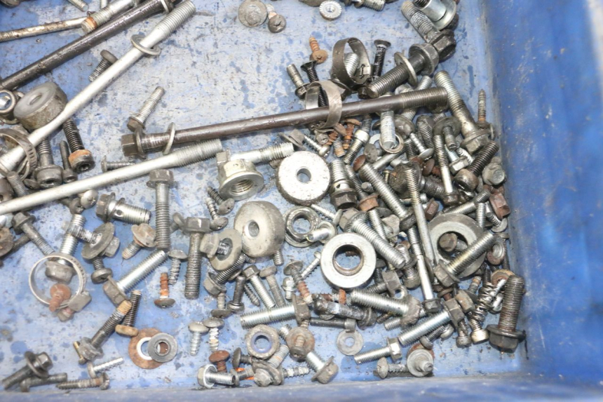 photo de SAC VISSERIE VIS SUZUKI BURGMAN 125 (2007 - 2014)