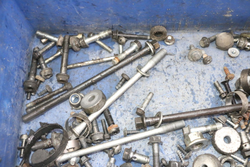 photo de SAC VISSERIE VIS SUZUKI BURGMAN 125 (2007 - 2014)