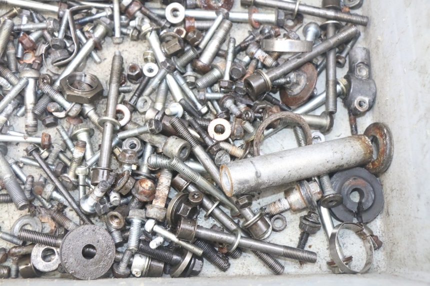 photo de SAC VISSERIE VIS HONDA CBR RR FIREBLADE 900 (1992 - 1994)