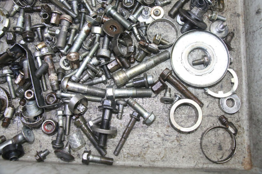 photo de SAC VISSERIE VIS HONDA CBR RR FIREBLADE 900 (1992 - 1994)