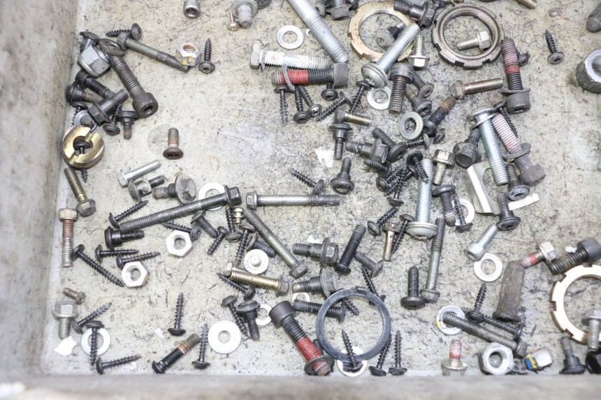 photo de SAC VISSERIE VIS PEUGEOT CITYSTAR 50 (2013 - 2017)