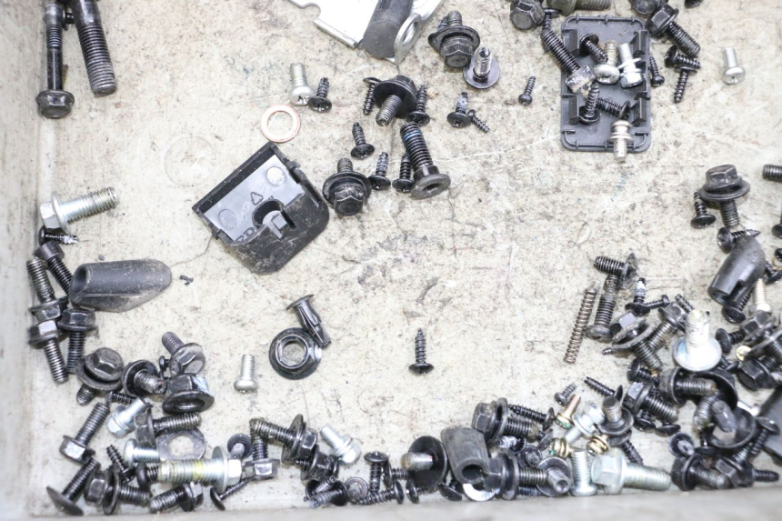 photo de SAC VISSERIE VIS SEGWAY NINEBOT E125S 1 (2022 - 2026) - Autre angle de vue