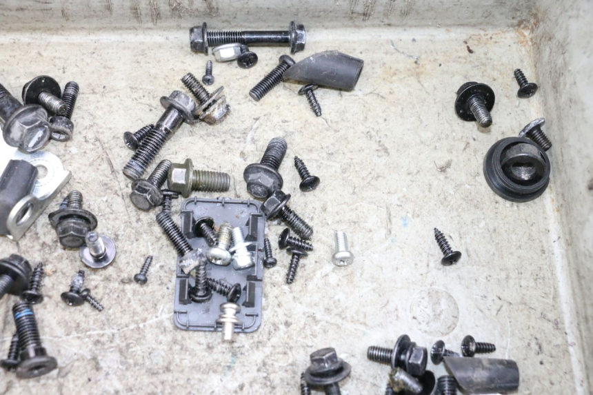 photo de SAC VISSERIE VIS SEGWAY NINEBOT E125S 1 (2022 - 2026) - Vue d’ensemble