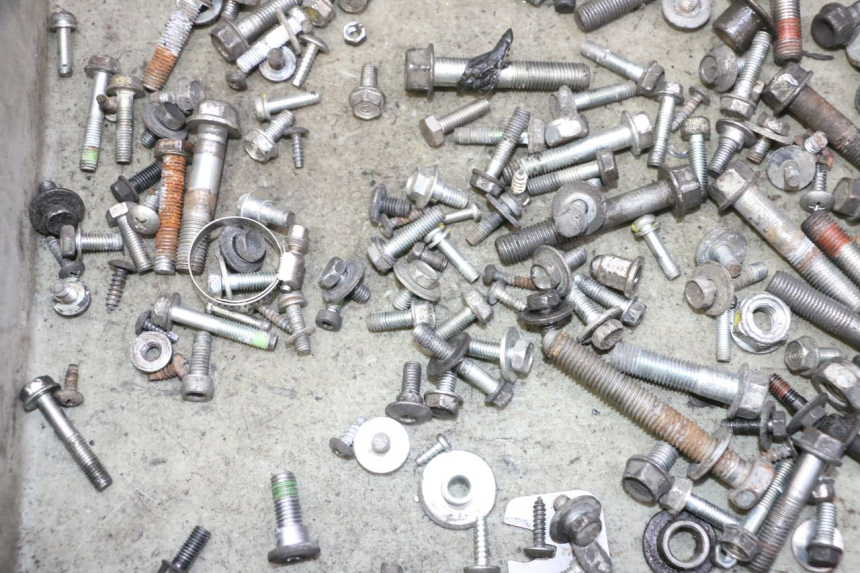 photo de SAC VISSERIE VIS HONDA FES S-WING SWING ABS 125 (2007 - 2015)