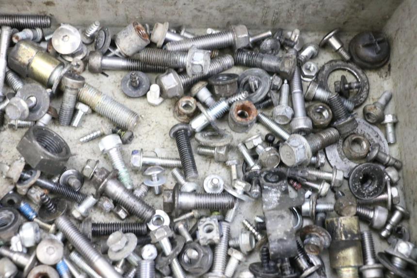 photo de SAC VISSERIE VIS YAMAHA FJR ABS 1300 (2006 - 2012) - Vue d’ensemble