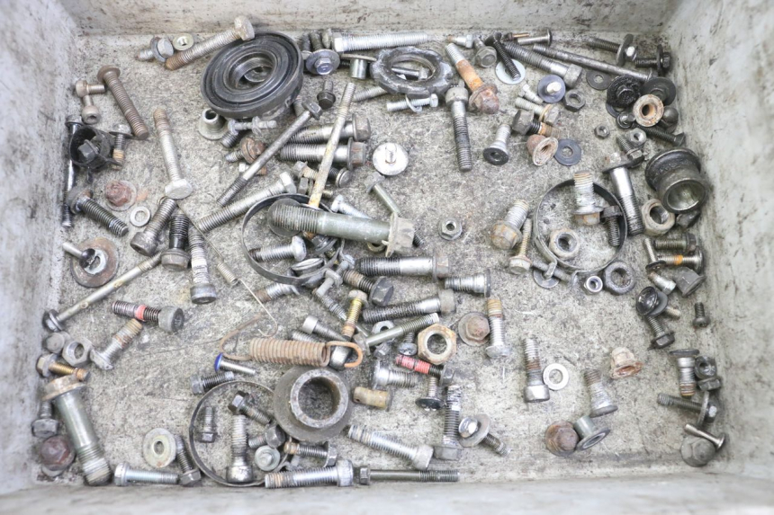 photo de SAC VISSERIE VIS KAWASAKI ZR7 ZR-7 S 750 (1999 - 2004)