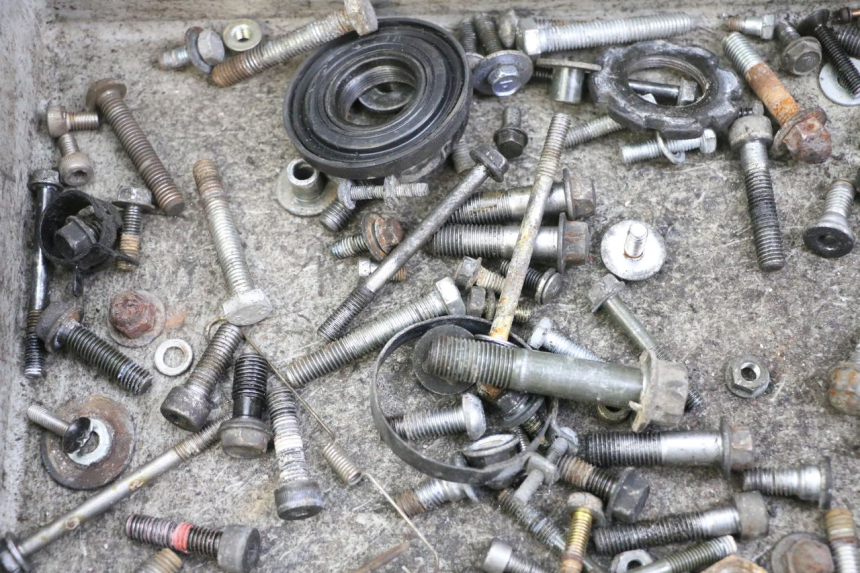 photo de SAC VISSERIE VIS KAWASAKI ZR7 ZR-7 S 750 (1999 - 2004)