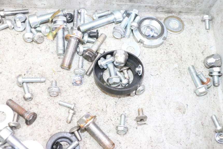 photo de SAC VISSERIE VIS KIDEN KD125-G 125 (2018 - 2022)