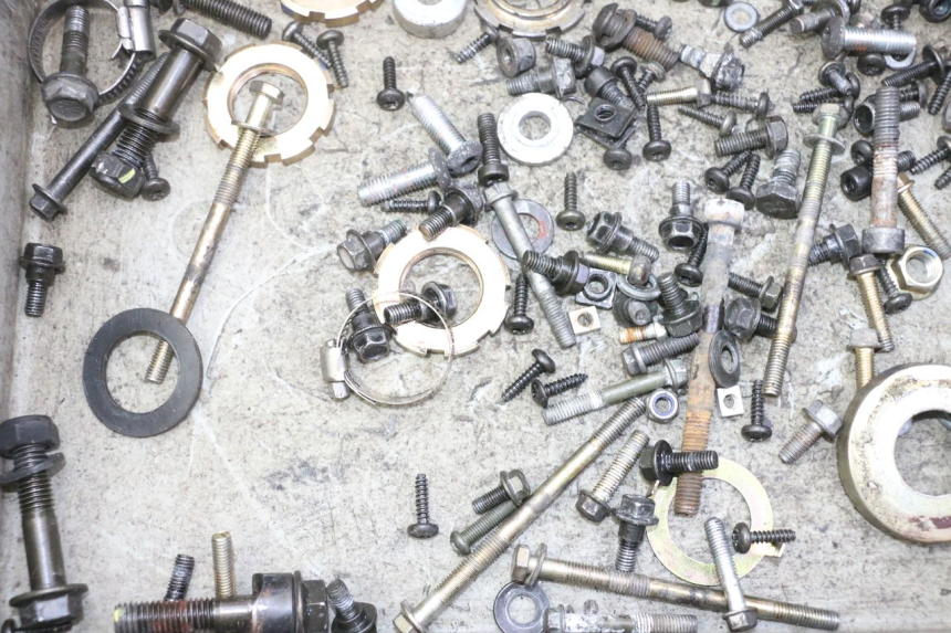 photo de SAC VISSERIE VIS PEUGEOT KISBEE 2T 50 (2010 - 2017)