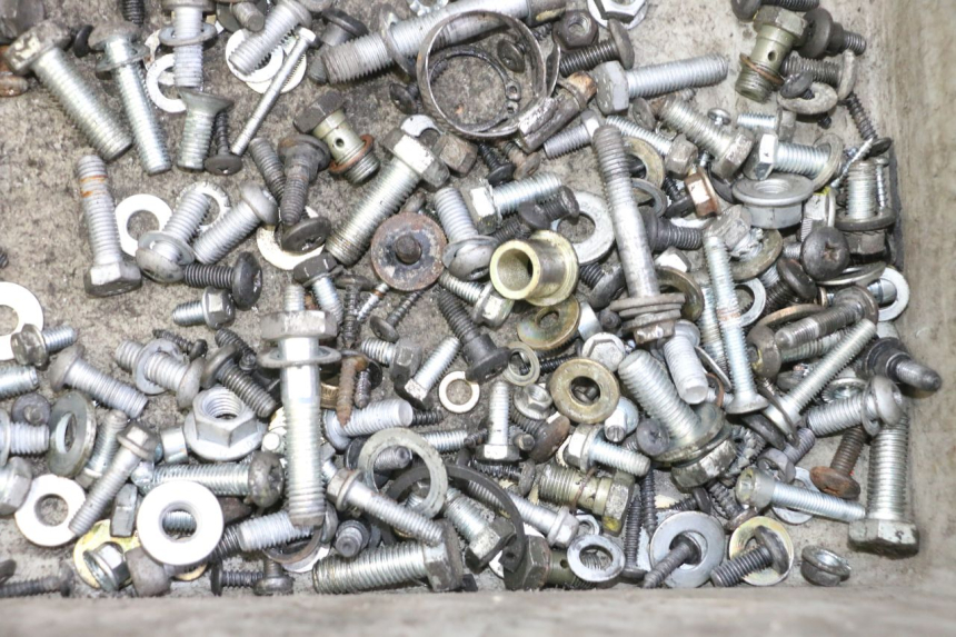 photo de SAC VISSERIE VIS PIAGGIO MP3 125 (2006 - 2014)