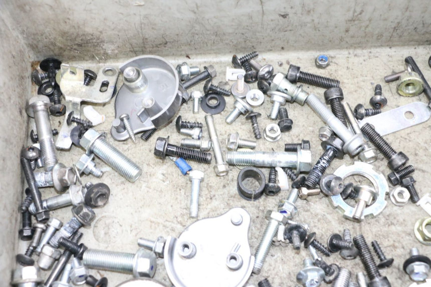 photo de SAC VISSERIE VIS YAMAHA NEO'S CORE 1 (2022 - 2026) - Zoom état d’usage