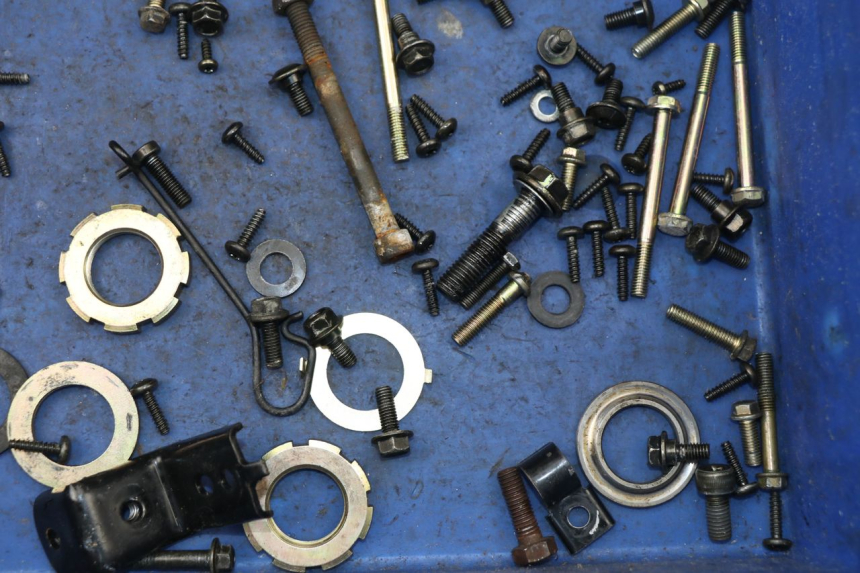 photo de SAC VISSERIE VIS PEUGEOT KISBEE 2T 50 (2010 - 2017)