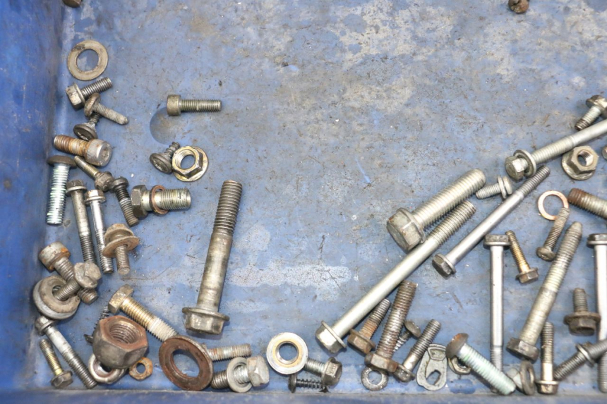 photo de SAC VISSERIE VIS PEUGEOT LUDIX 50 (2005 - 2007)