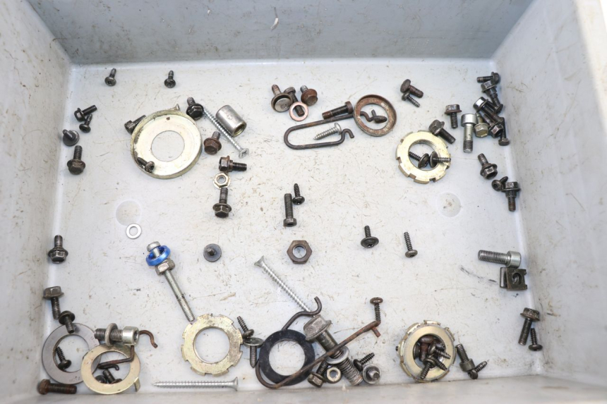 photo de SAC VISSERIE VIS PEUGEOT VIVACITY NEW 2T 50 (2008 - 2017)