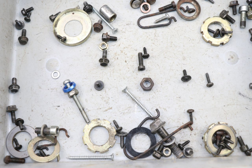 photo de SAC VISSERIE VIS PEUGEOT VIVACITY NEW 2T 50 (2008 - 2017)