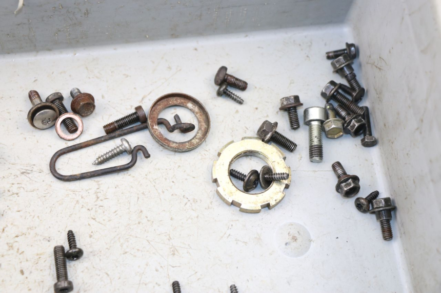 photo de SAC VISSERIE VIS PEUGEOT VIVACITY NEW 2T 50 (2008 - 2017)