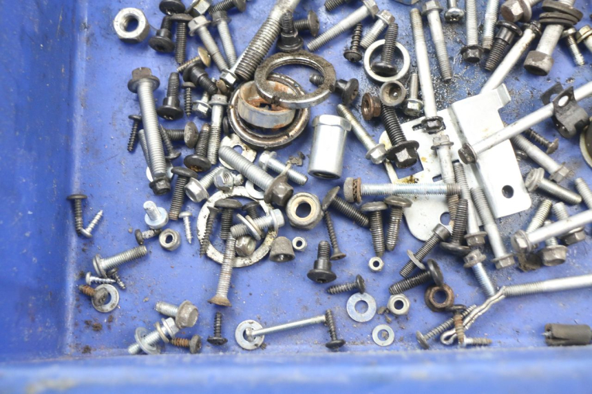 photo de SAC VISSERIE VIS PIAGGIO PRIMAVERA 125 (2013 - 2021) - Autre angle de vue