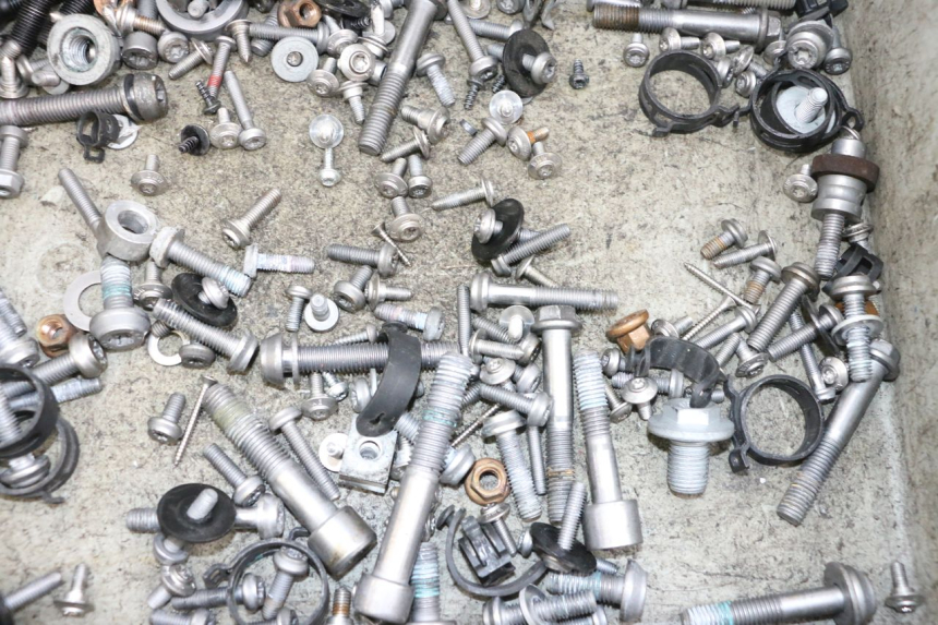 photo de SAC VISSERIE VIS BMW R GS 1250 (2021 - 2024) - Détail de la pièce