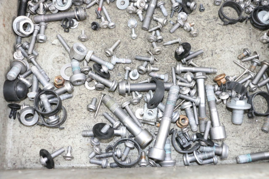 photo de SAC VISSERIE VIS BMW R GS 1250 (2021 - 2024) - Autre angle de vue