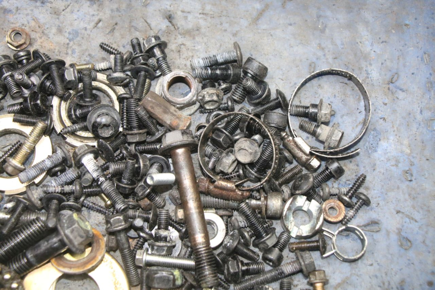 photo de SAC VISSERIE VIS PEUGEOT STREETZONE I 2T 50 (2018 - 2020)