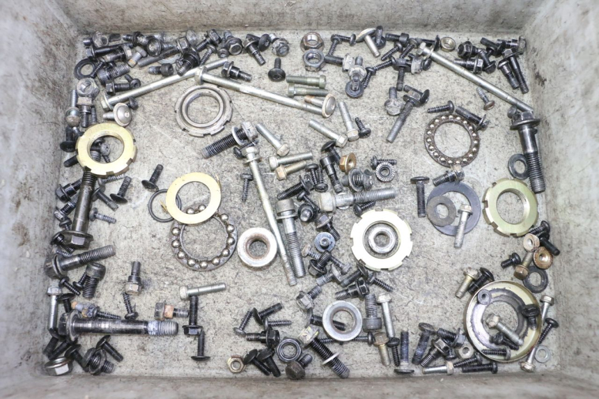 photo de SAC VISSERIE VIS PEUGEOT STREETZONE I NAKED 2T 50 (2018 - 2020)