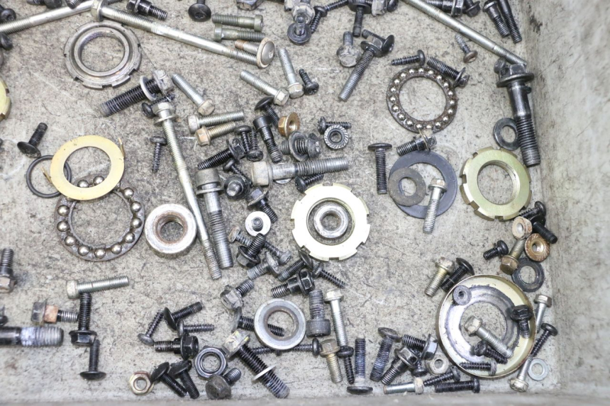 photo de SAC VISSERIE VIS PEUGEOT STREETZONE I NAKED 2T 50 (2018 - 2020)