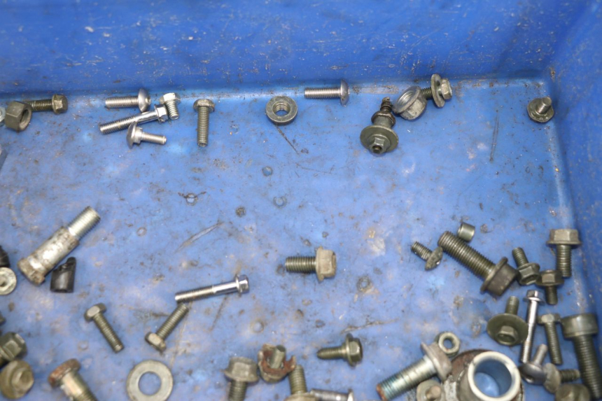 photo de SAC VISSERIE VIS SUZUKI SV N 650 (1999 - 2002)