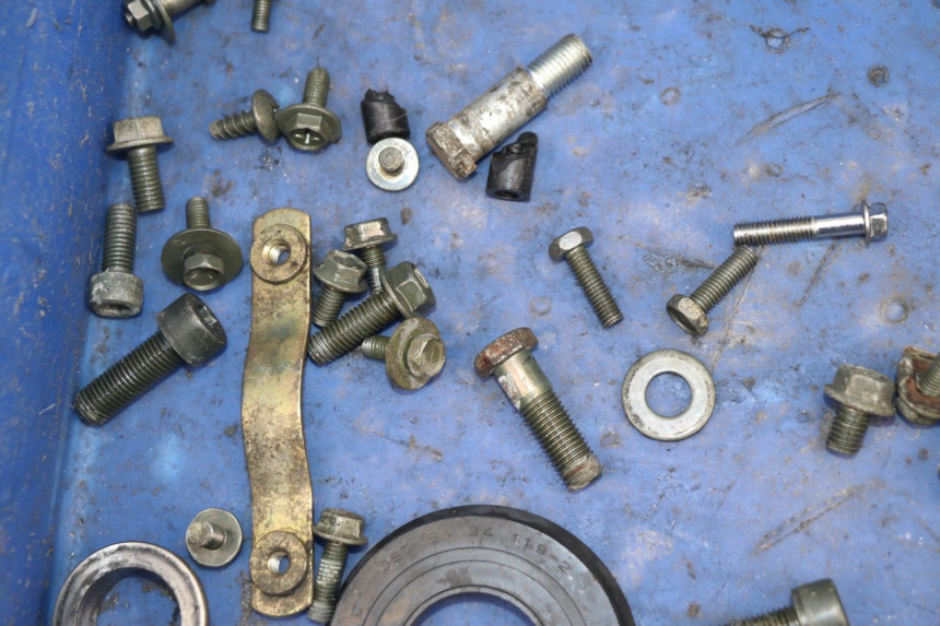 photo de SAC VISSERIE VIS SUZUKI SV N 650 (1999 - 2002)