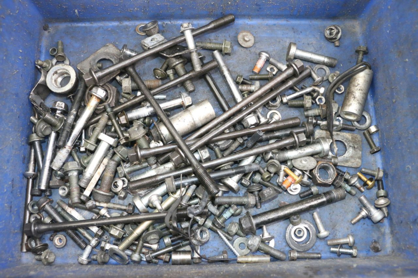 photo de SAC VISSERIE VIS SUZUKI SV S 650 (1999 - 2002)