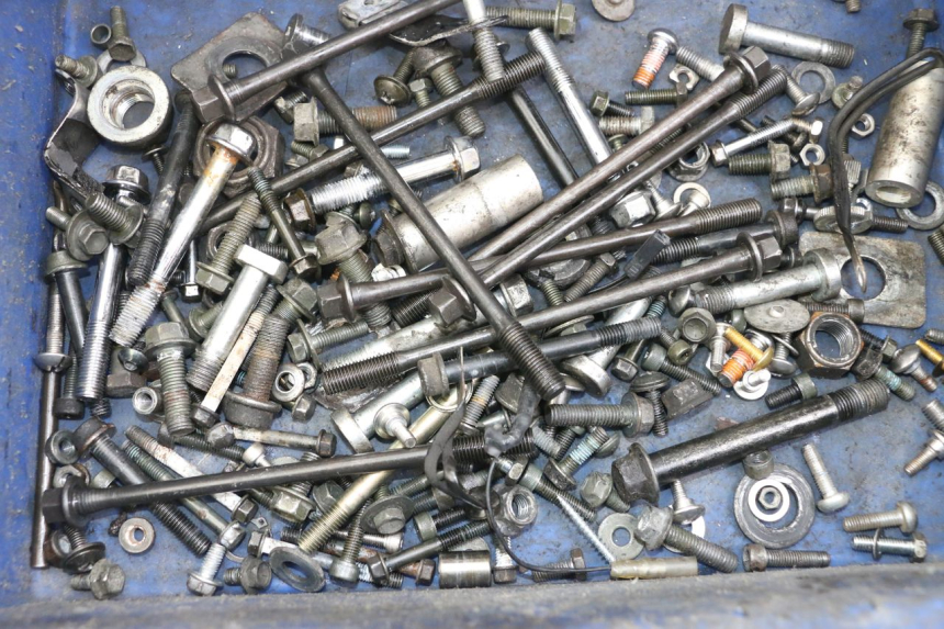 photo de SAC VISSERIE VIS SUZUKI SV S 650 (1999 - 2002)