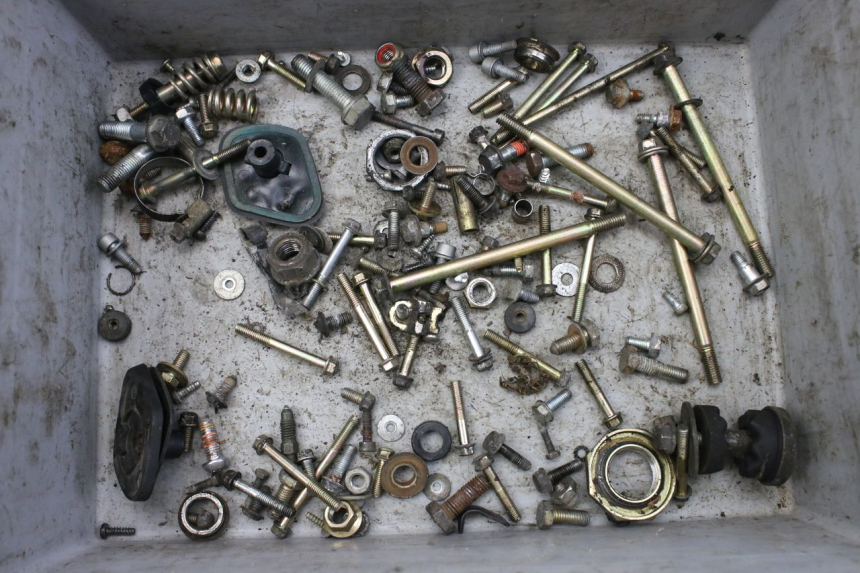 photo de SAC VISSERIE VIS PEUGEOT SV 125 (1991 - 1994)