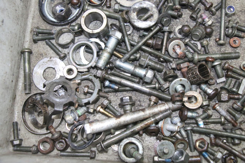 photo de SAC VISSERIE VIS YAMAHA TDR DELTABOX 125 (1993 - 2003)