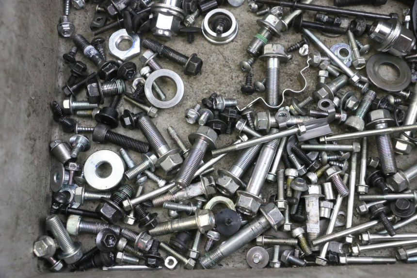 photo de SAC VISSERIE VIS YAMAHA TRICITY 300 (2020 - 2024) - Zoom état d’usage