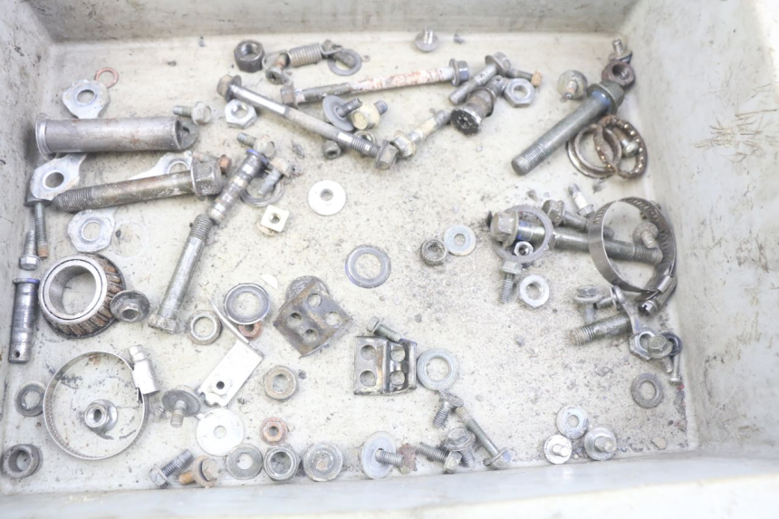 photo de SAC VISSERIE VIS YAMAHA TTR 125 (2000 - 2020)